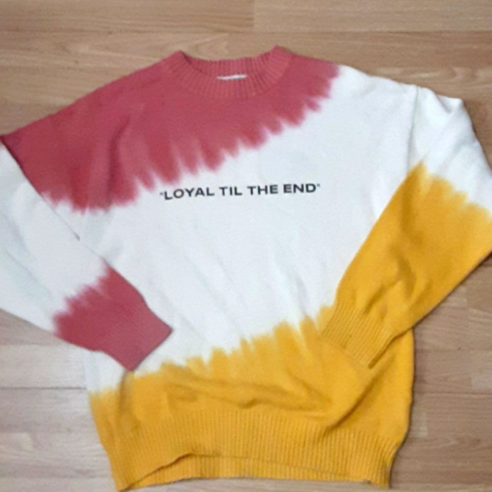 Native Supply Womens oversized "Loyal to the end" Sweater